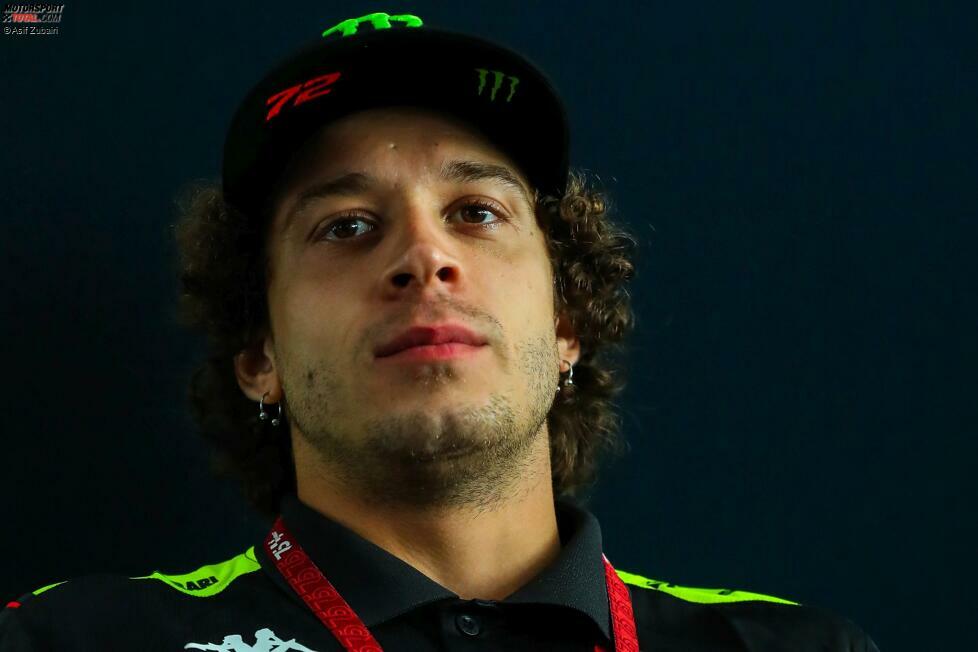 Marco Bezzecchi wird am 12. November 1998 in Rimini (Italien) geboren. Seine Karriere als Profi-Rennfahrer beginnt 2015. Seit 2020 wird er von Valentino Rossis VR46-Akademie gefördert. In diesem Verbund schafft es 