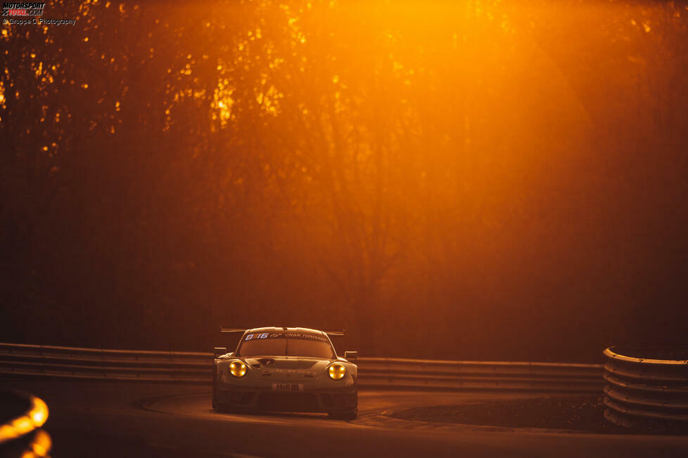 Falken-Porsche #33 (Evans/S. Müller/Pilet/Seefried) - Für Falken gilt dasselbe wie eigentlich immer: Mit-, aber nicht Topfavorit. Der türkise Klassiker: 3 Sterne