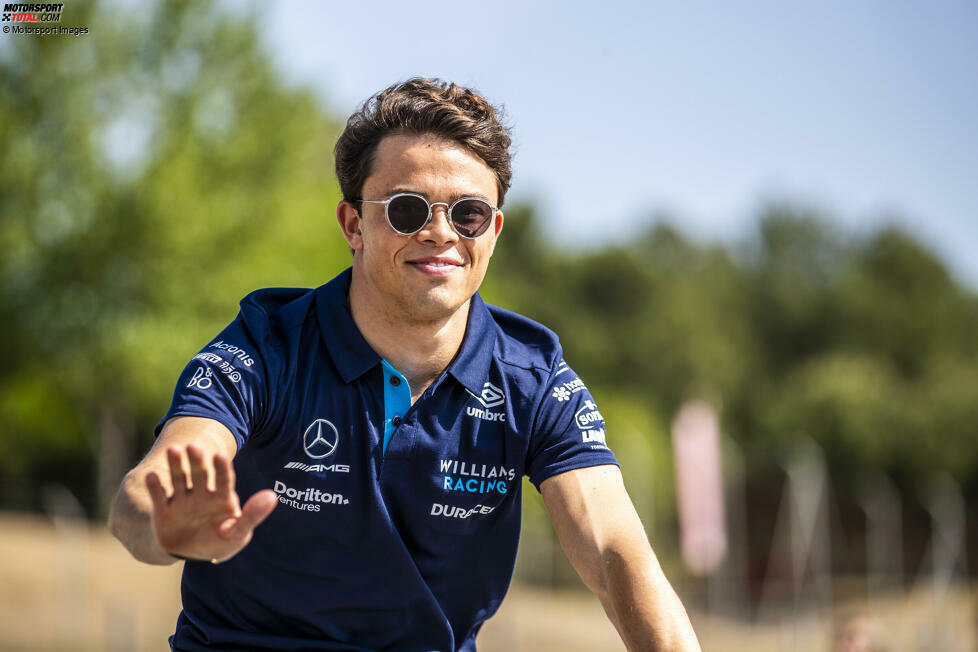 ... nämlich Nyck de Vries. Der Formel-E-Weltmeister kommt bei Williams zum Einsatz und ist schneller als Stammpilot Nicholas Latifi. Apropos Erfahrungsrückstand, den haben auch ...