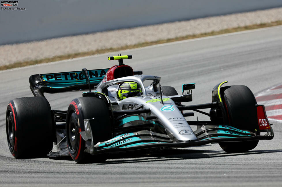 Lewis Hamilton (2): Starke Rennpace, aber leicht abziehen muss man ihm das Qualifying. Gibt selbst zu, dass der Teamkollege aktuell schneller ist. Zudem wollte er das Rennen nach dem Magnussen-Zwischenfall bereits aufgeben. Spricht nicht für die beste Einstellung. Danach aber natürlich mit einer tollen Leistung!