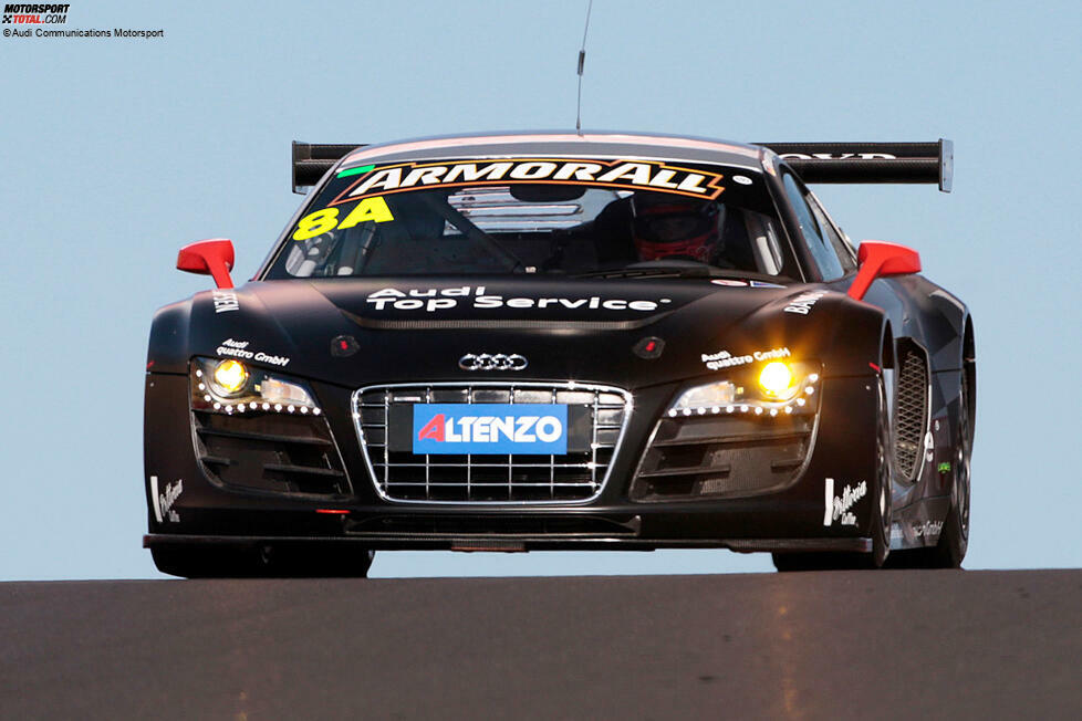 2011: Marc Basseng/Christopher Mies/Darryl O'Young, Joest-Audi #8, 292 Runden