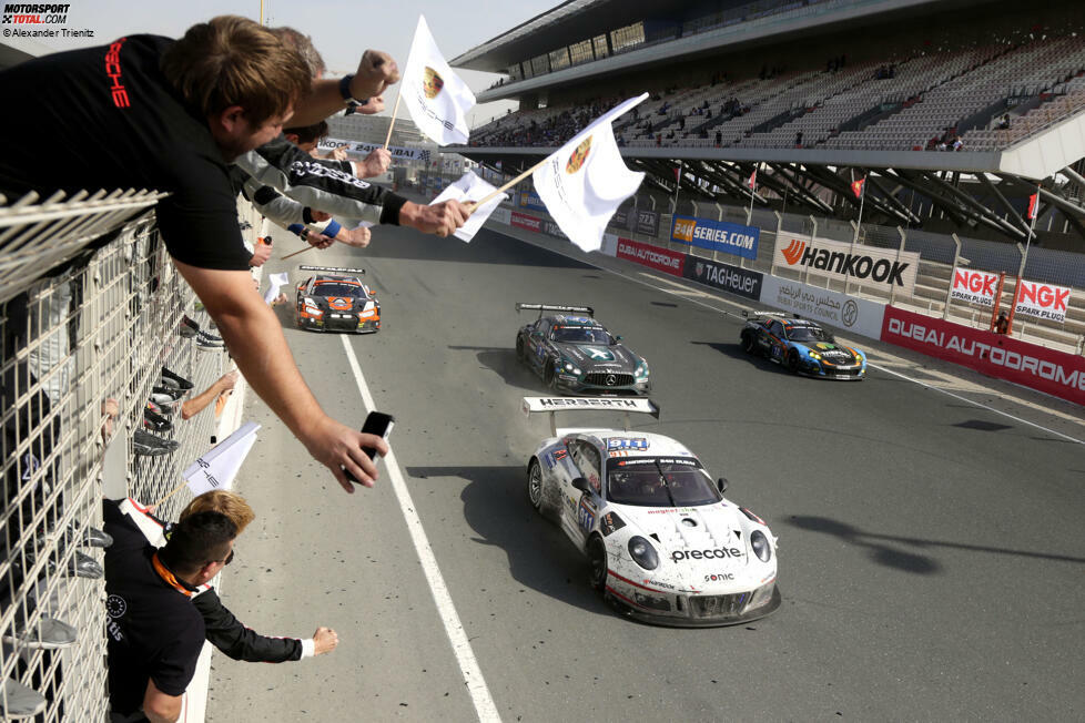 2017: Brendon Hartley/Robert Renauer/Alfred Renauer/Daniel Allemann/Ralf Bohn, Herberth-Porsche #911, 578 Runden