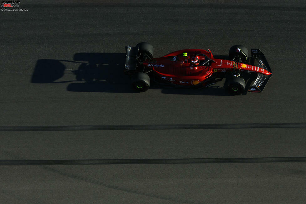 Der Formel-1-Freitag in Austin steht ganz im Zeichen von Ferrari: Im ersten Freien Training gibt Carlos Sainz im F1-75 mit 1:36.857 Minuten auf Soft das Tempo vor, aber ...
