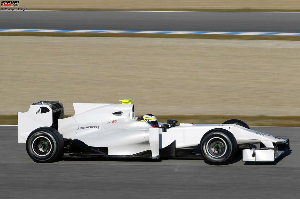 ... HRT, das 2012 vor seiner letzten Formel-1-Saison ebenfalls ganz in Weiß zu Probefahrten vorstellig wird. Doch Weiß muss nicht automatisch langsam sein, das beweist ...