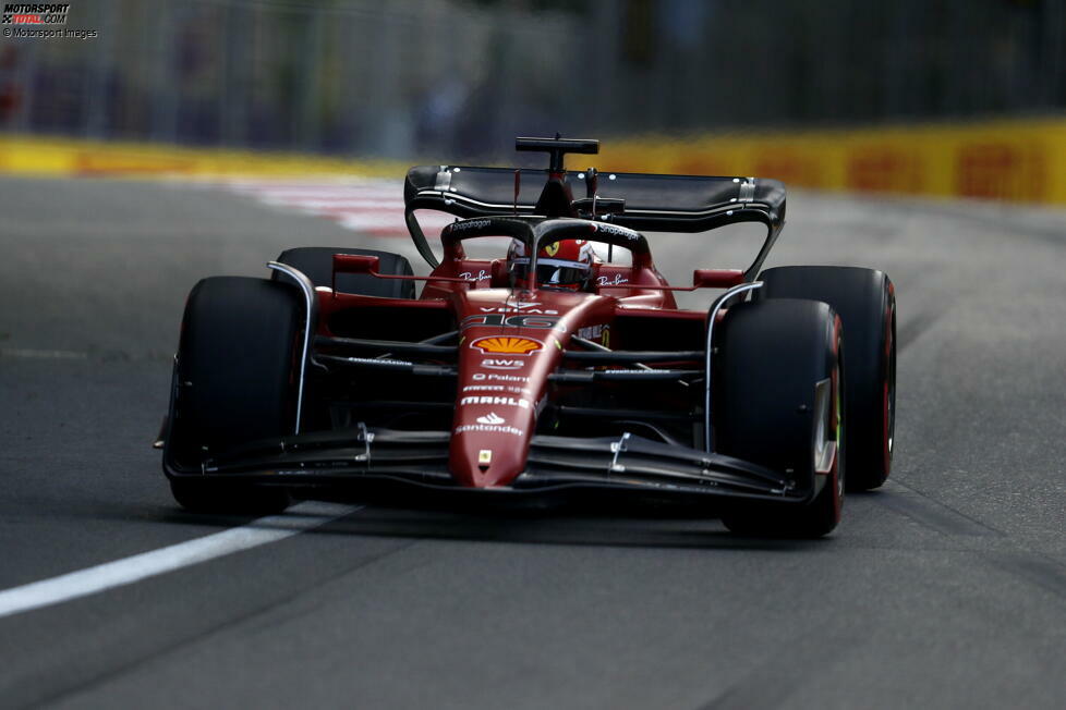... Charles Leclerc im Ferrari F1-75 ist noch besser unterwegs und er sichert sich in 1:43.224 Minuten die Tagesbestzeit - vor Perez und dessen Red-Bull-Teamkollege Max Verstappen auf P3. Als Vierter überrascht ...