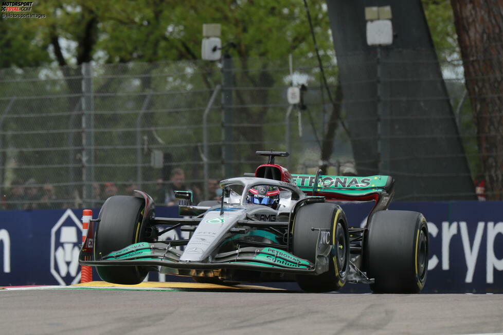 ... für Mercedes, das aus eigener Kraft nicht in die Top 10 vorstößt und vom 