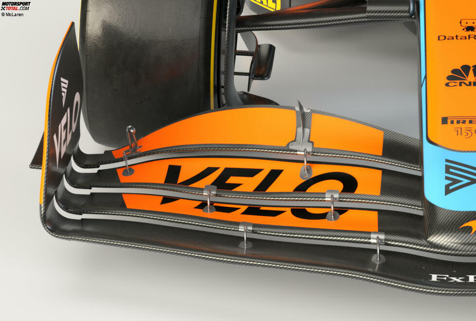 ... ist das deutlich besser zu erkennen. Ebenfalls zu sehen: McLaren setzt hier auf die maximal vier erlaubten Elemente am Frontflügel und ...