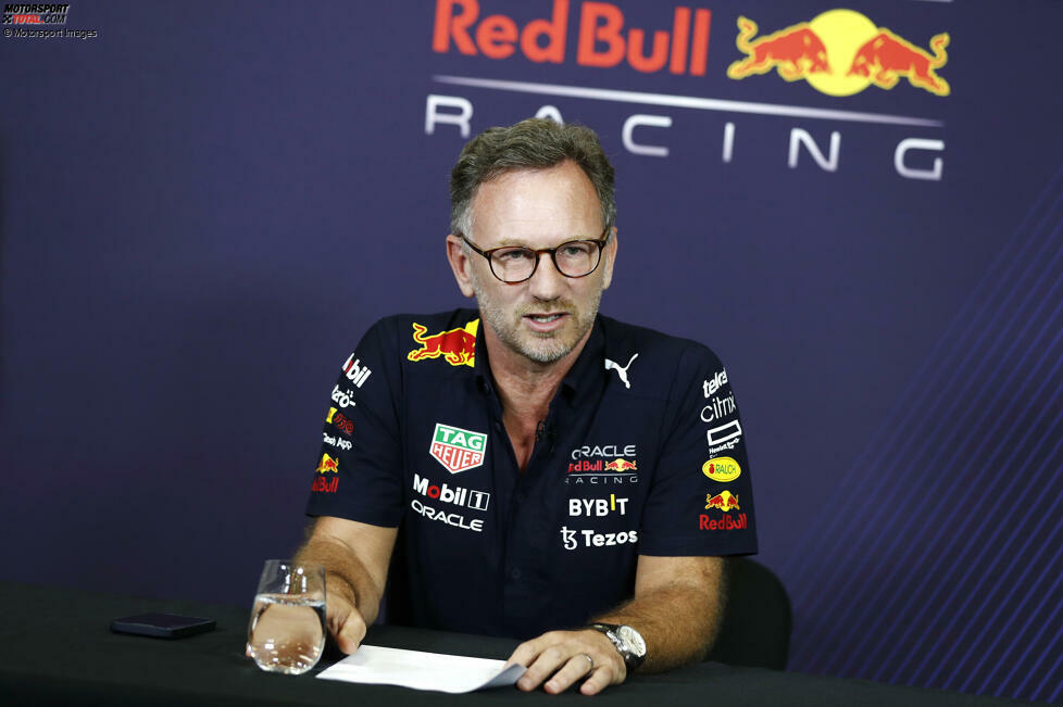 ... hat 2021 gegen das Finanzielle Reglement der Formel 1 verstoßen. Nun folgten die Strafen: sieben Millionen US-Dollar sind vom Team um Christian Horner (Foto) zu bezahlen, außerdem wird die Aero-Entwicklungszeit reduziert. Ebenfalls 