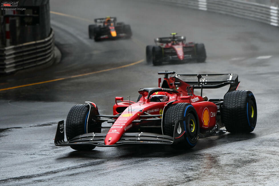 Charles Leclerc (2): Bestimmt sein Heimrennen bis zu den Boxenstopps, ist der bessere Ferrari-Fahrer. Hat dann strategisch nicht genug Übersicht und verliert die Führung durch schlechte Strategie bei Ferrari. Immerhin aber die erste Zielankunft in Monaco!