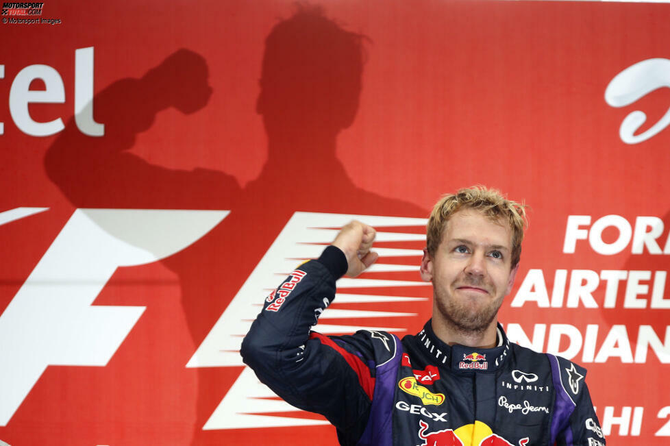 #2: 13 Siege gelingen Sebastian Vettel 2013 in seinem vierten WM-Jahr bei Red Bull. Bei insgesamt 19 Grands Prix macht das eine Erfolgsquote von rund 68 Prozent. Heißt: Vettel gewinnt im Schnitt zwei von drei Rennen. Und für 11 Siege 2011 taucht Vettel nochmal in diesem Ranking auf.