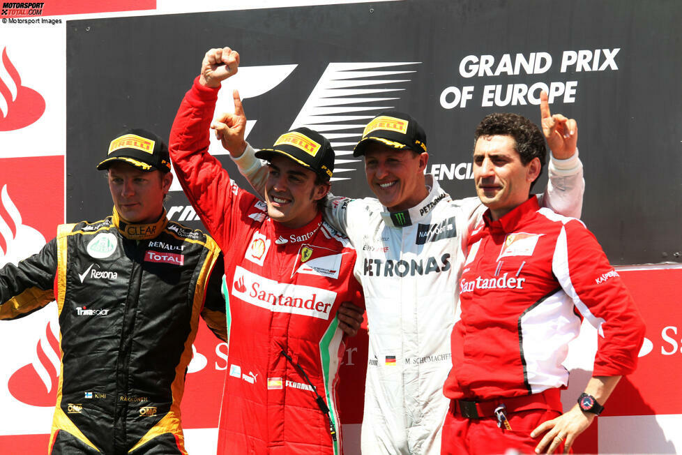 Bonus: Wer Singapur 2009 nicht zählt, der kann bei Fernando Alonso trotzdem einen Start von außerhalb der Top 10 verbuchen. In Valencia 2012 startete er nur von Platz elf, kämpfte sich aber brillant nach vorne und siegte beim einzigen Podestplatz von Michael Schumacher in dessen Mercedes-Zeit.