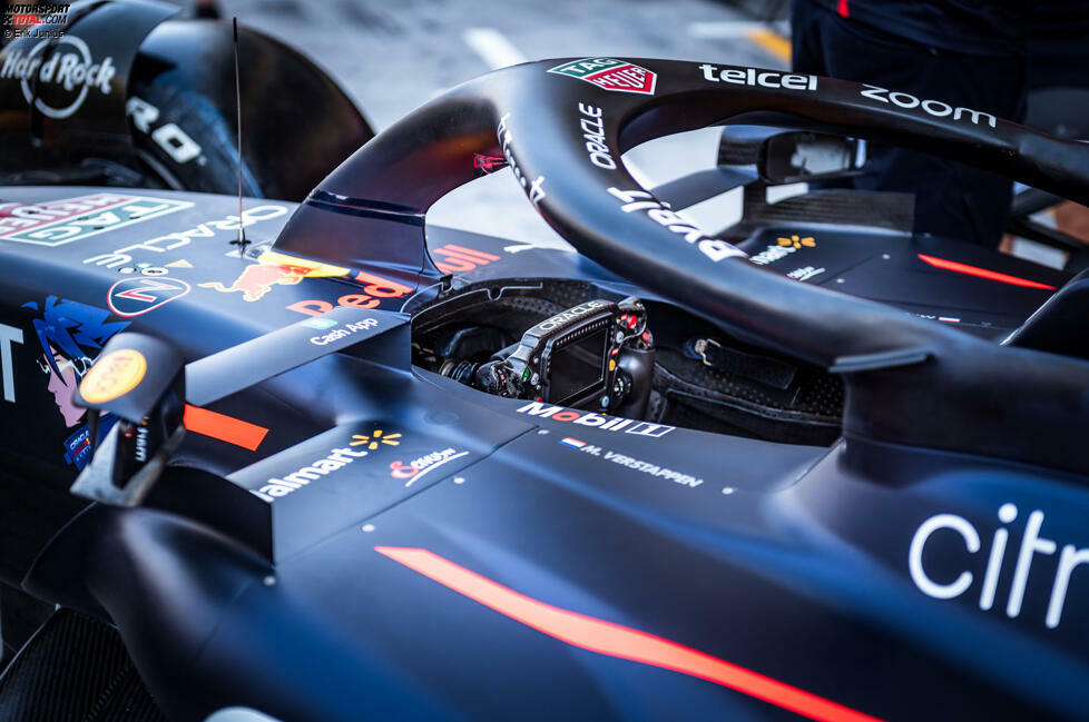 Red Bull RB18: Cockpit mit Halo