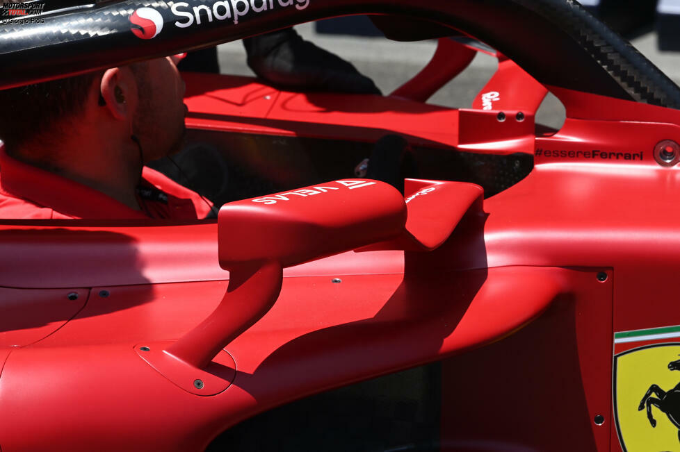 Ferrari F1-75: Rückspiegel-Halterung