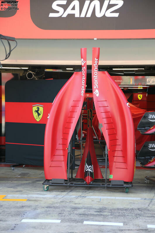 Ferrari F1-75: Motorenabdeckung