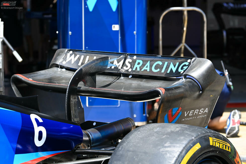 Williams FW44: Heckflügel