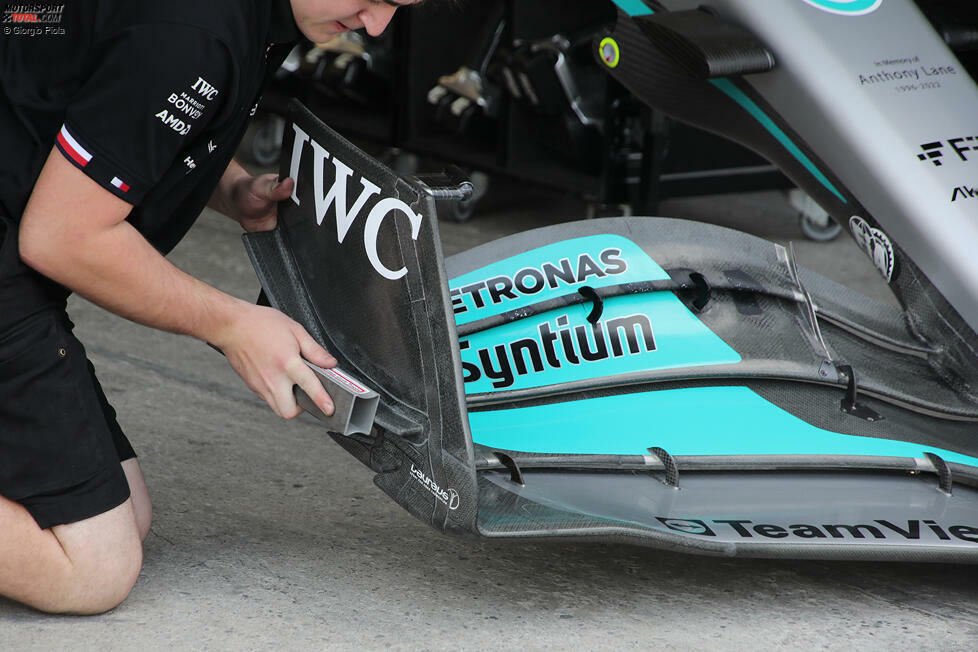 Mercedes W13: Frontflügel