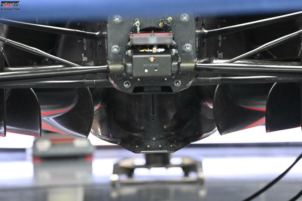 Red Bull RB18: Unterboden mit Venturi-Kanälen