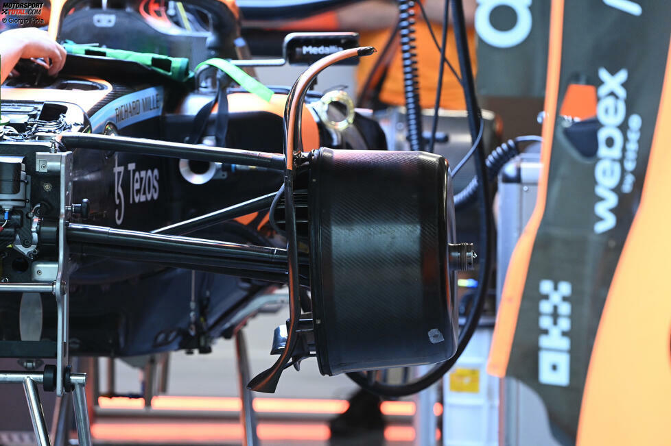 McLaren MCL36: Vorderrad-Bremse