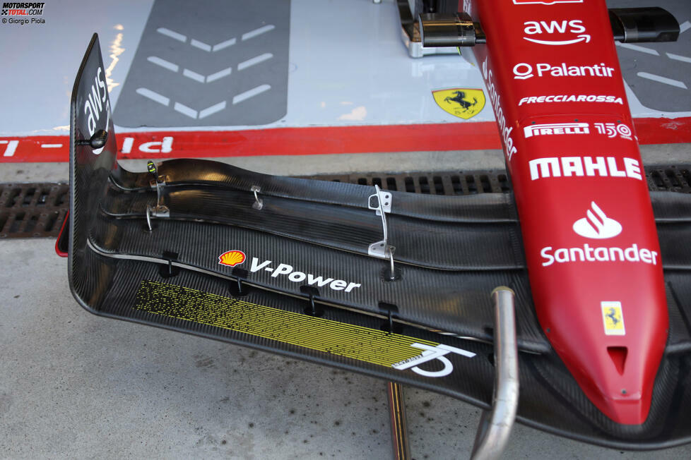 Ferrari F1-75: Frontflügel