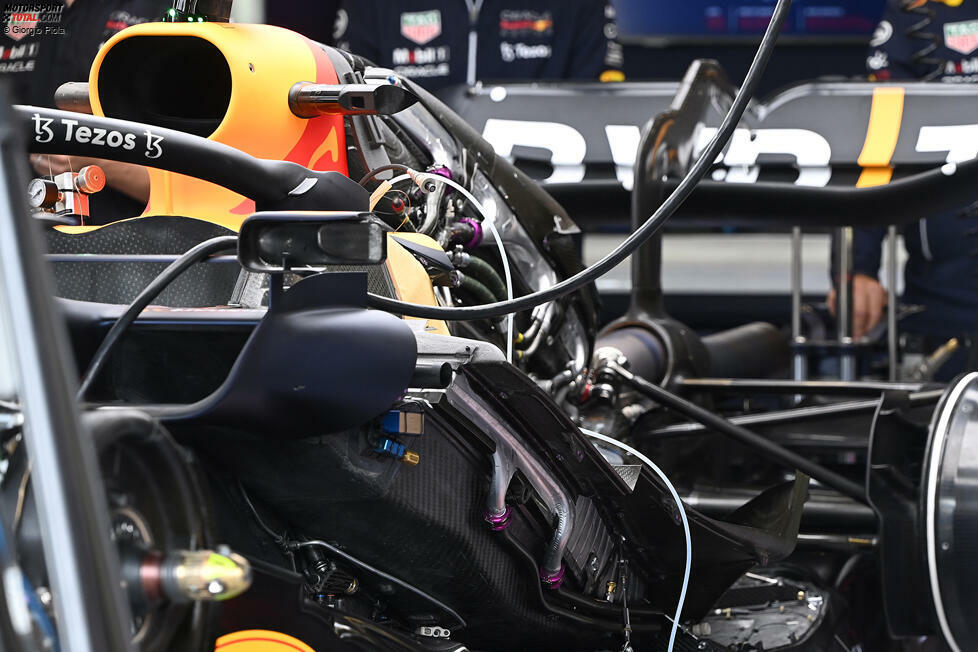 Red Bull RB18: Antriebsinstallation