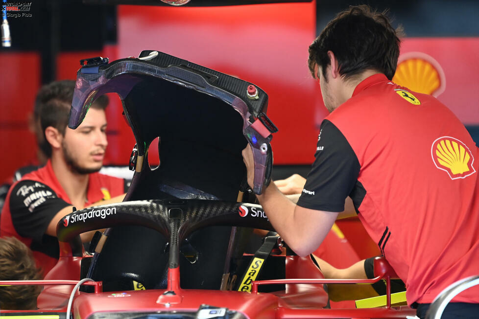 Ferrari F1-75: Fahrersitz