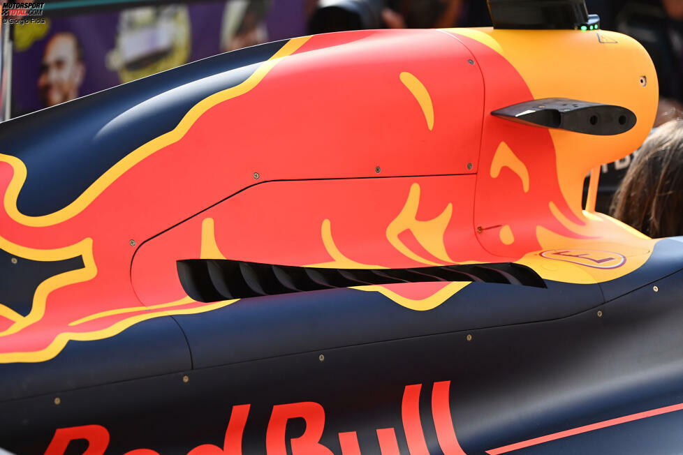 Red Bull RB18: Kühlschlitze in der Motorhaube