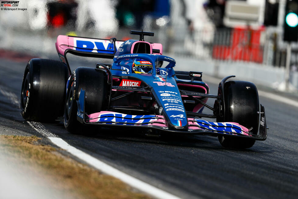 Weil der Zeitenmonitor (vor Ort) verrückt spielt, werden Esteban Ocon bei Alpine Runden angedichtet, die er gar nicht absolviert hat - es sitzt ganztags Fernando Alonso im A522.