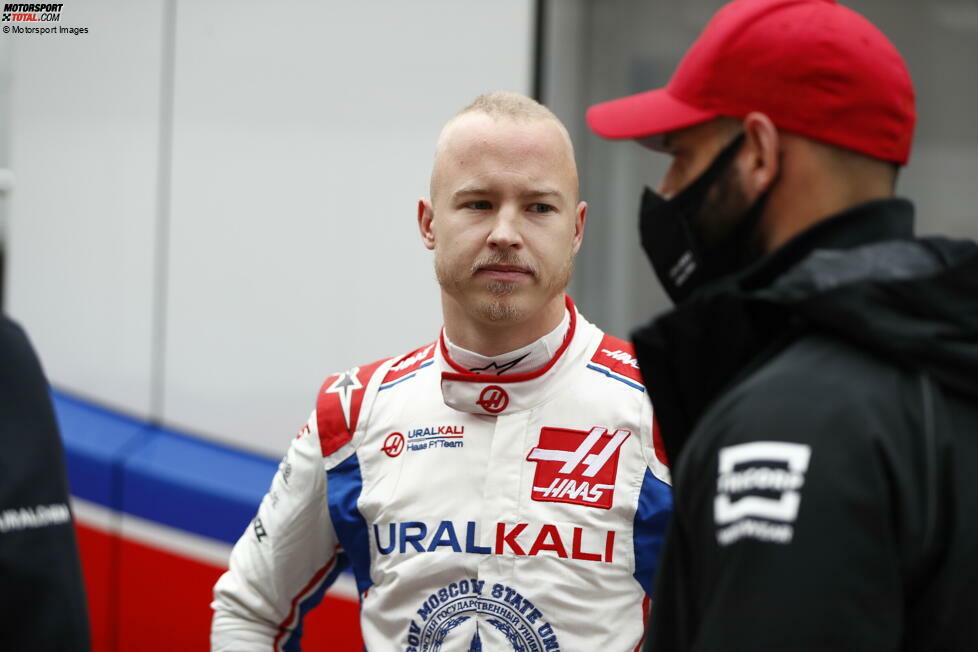 Der russische Formel-1-Fahrer Nikita Masepin, Sohn von Uralkali-Boss Dmitri Masepin, hätte als Haas-Stammfahrer eigentlich in der offiziellen Formel-1-Pressekonferenz am Freitag auftreten sollen, lässt sich aber entschuldigen. Aber ...
