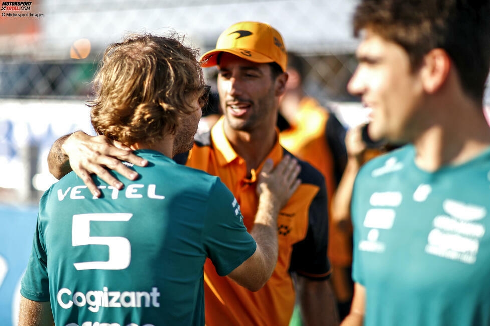 Der viermalige Formel-1-Weltmeister Sebastian Vettel hat seinen Rücktritt zum Saisonende erklärt. Seine Fahrerkollegen und Teams zollen dem Deutschen ihren Respekt. Wie die Reaktionen ausfallen, das zeigen wir in dieser Fotostrecke!