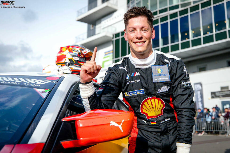 2024: Max Hesse - BMW M4 GT3 - Team RMG - 8:10.992 Minuten. Hesse dominiert die Qualifyings und dann auch das Top-Qualifying nach Belieben. Nach Bestzeiten am Donnerstag und Freitag setzt sich der ehemalige BMW-Junior auch im Top-Qualifying durch und ist damit der jüngste Fahrer, der die Glickenhaus-Trophy gewonnen hat.