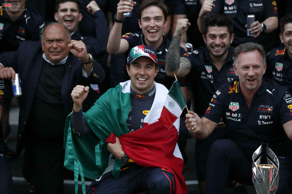 Sergio Perez (2): Hatte im Qualifying erst Pech mit der Technik, im Rennen dann mit einem langsamen Boxenstopp. Beides nicht seine Schuld. Ohne die Zwischenfälle hätte es ein Doppelsieg für Red Bull werden können. So muss er sich mit P3 begnügen. Die eigene Leistung war aber trotzdem gut.