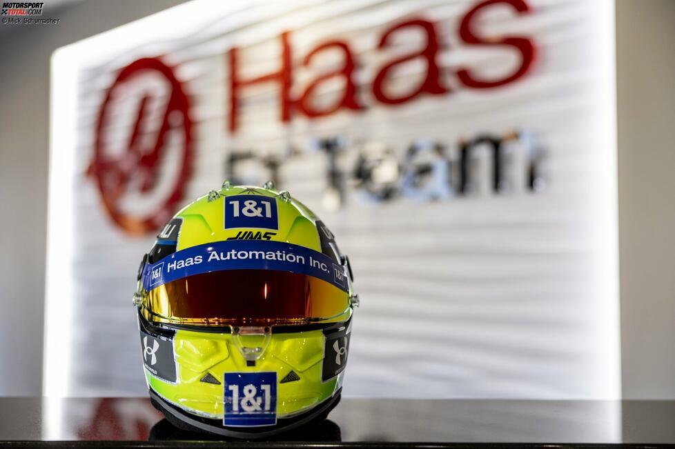 Mick Schumacher steht vor seinem zweiten Jahr in der Formel 1. Und mit diesem Helmdesign wird der Deutsche in der Formel-1-Saison 2022 für Haas antreten!