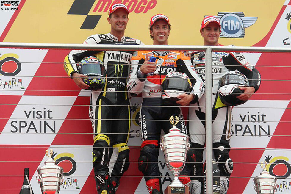 Podium: 1. Andrea Dovizioso, 2. Colin Edwards, 3. Randy de Puniet