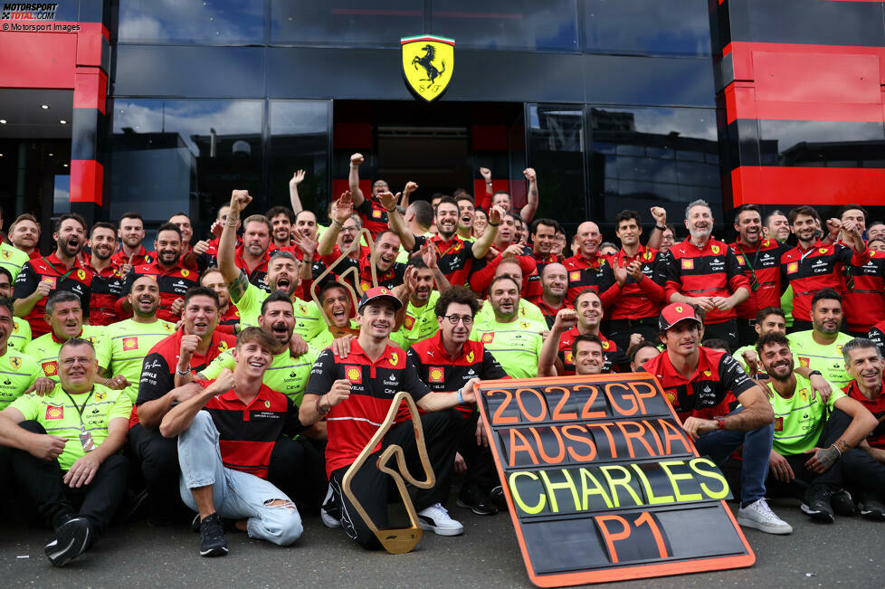 Charles Leclerc (1): In Qualifying und Sprint noch das Nachsehen gehabt, dafür Verstappen dann aber im Rennen nicht nur ein- sondern gleich dreimal überholt. Das gibt es auch nicht oft! Dazu am Ende den kaputten Ferrari zum Sieg geschleppt und spätestens damit die Bestnote einzementiert!