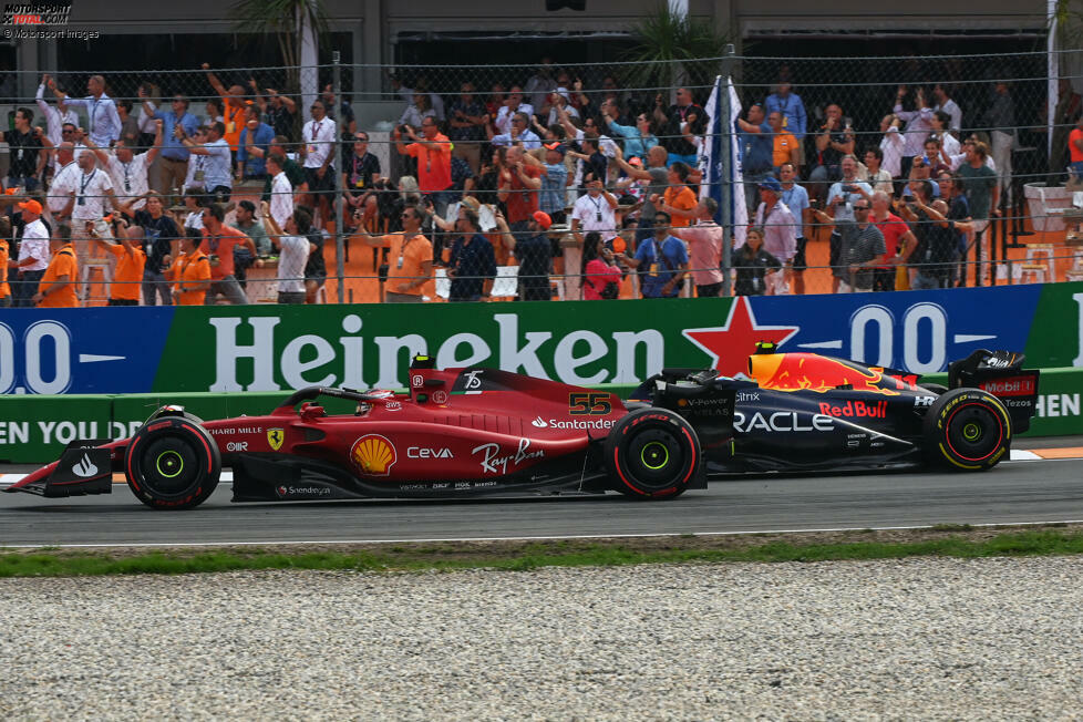 Carlos Sainz (3): Die verhauenen Boxenstopps gehen auf die Kappe des Teams, das kann man ihm nicht anlasten. Täuscht aber nicht darüber hinweg, dass er in Zandvoort am gesamten Wochenende einfach langsamer als sein Teamkollege war. Somit geht es auch für ihn am Ende an der 2 vorbei.