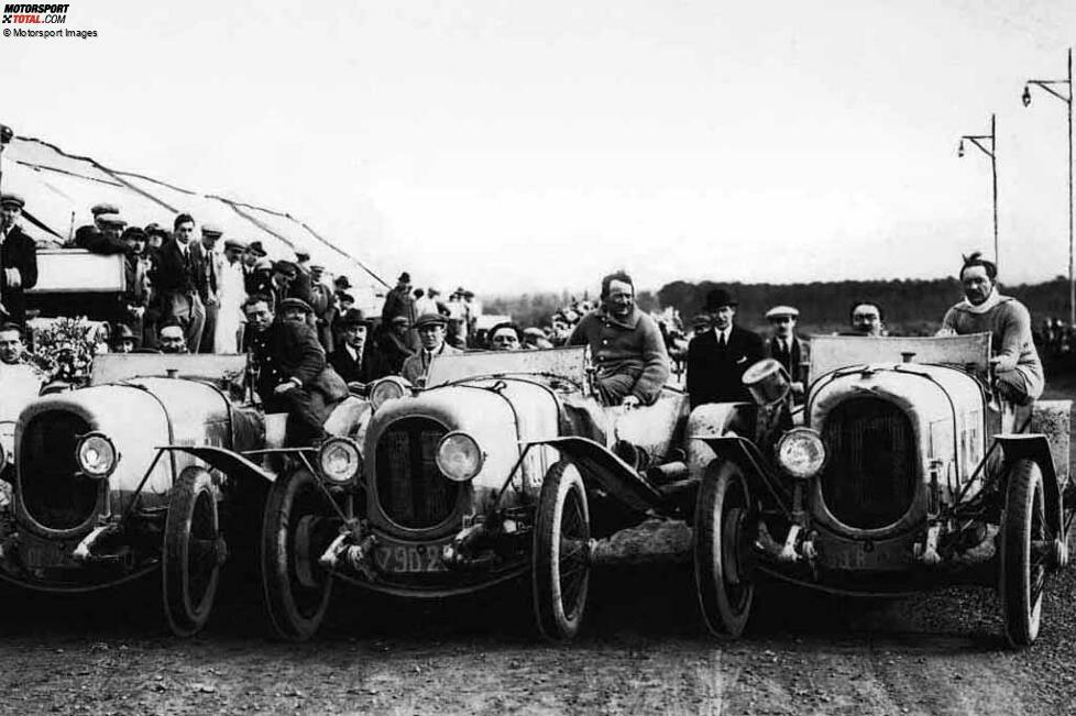 1923: Andre Lagache, Rene Leonard - Chenard-Walcker Type U3 15CV (links im Bild)