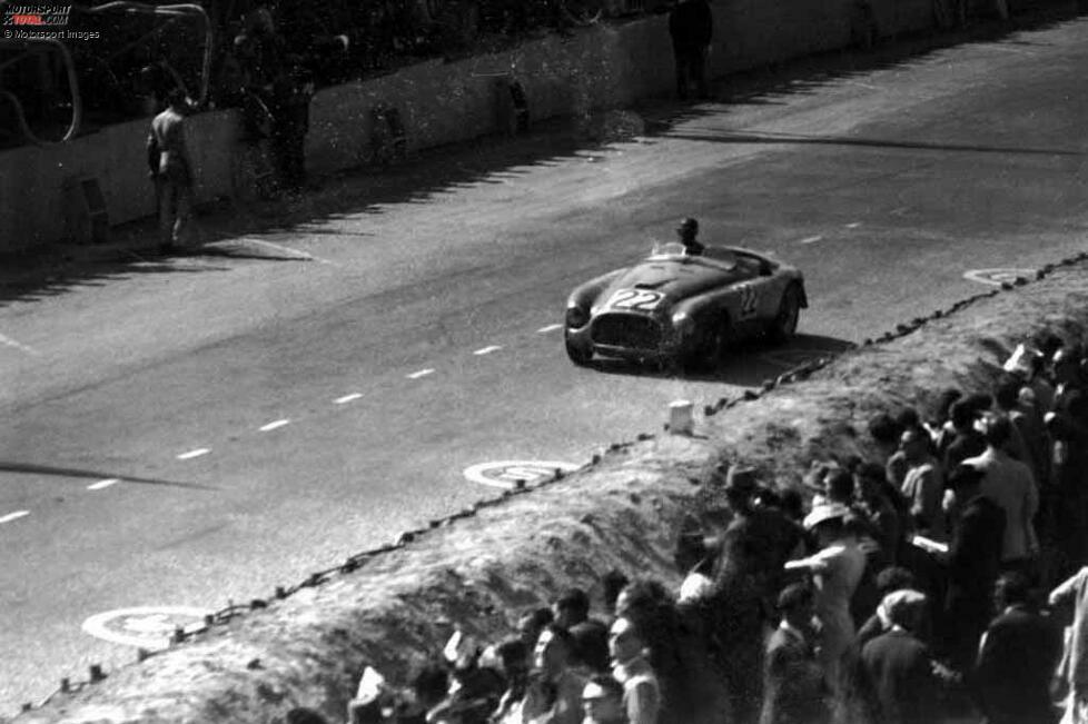 1949: Luigi Chinetti, Peter Mitchell-Thomson - Ferrari 166 MM (1940 bis 1948 kein Rennen - Zweiter Weltkrieg und Wiederaufbau der Strecke)