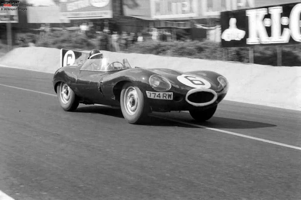 1955: Ivor Bueb, Mike Hawthorn - Jaguar D-Type