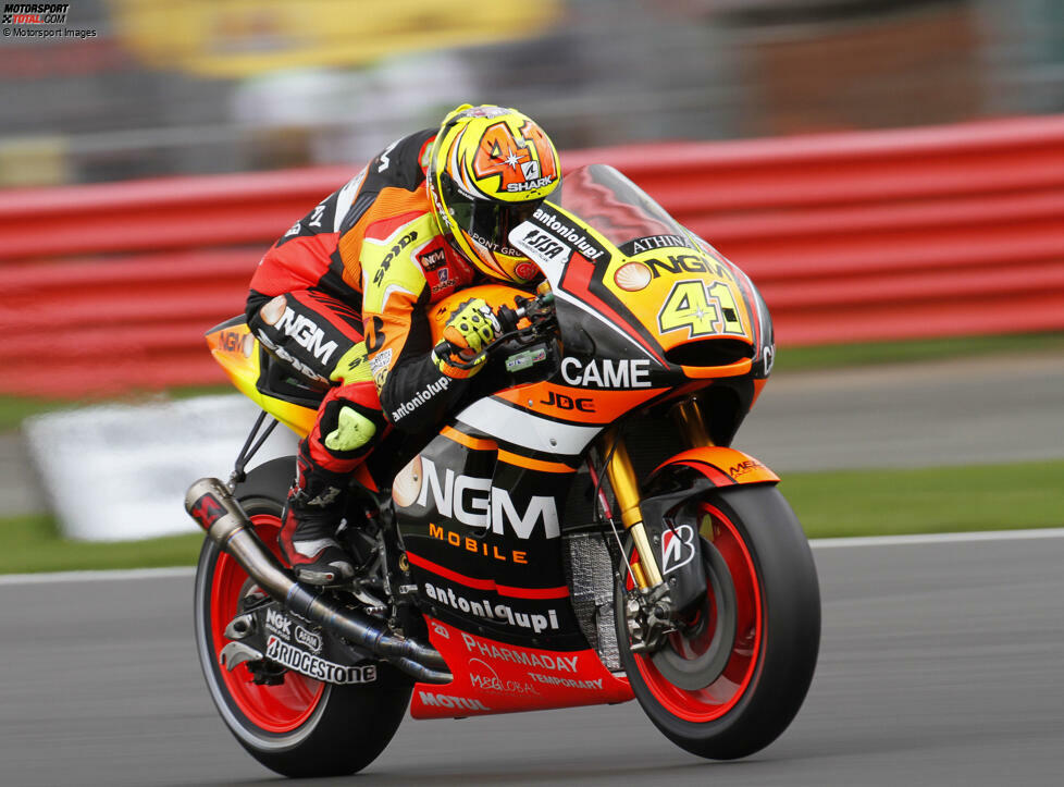 Forward Racing: Das Team von Giovanni Cuzari ist das erfolgreichste der CRT-Teams und holt 2014 mit Aleix Espargaro sogar einen Podiumsplatz. Aber nach vier Saisons in der MotoGP etabliert es sich 2015 schließlich als reines Moto2-Team.