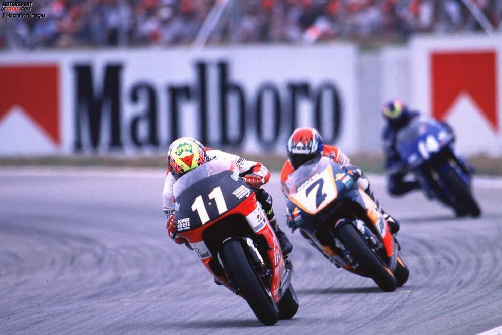 Troy Corser sichert sich in der Superbike-WM zweimal den Gesamtsieg: 1996 wird er mit Ducati, 2005 mit Suzuki Weltmeister. Dazwischen, nämlich 1997, fährt er auch bei sieben Rennen der Königsklasse, holt aber insgesamt nur elf Punkte.