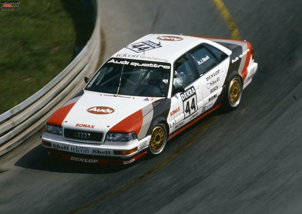 Audi V8 Quattro (1990): So richtig ernst macht die Marke mit den vier Ringen in der DTM im Jahr 1990, als man mit Hans-Joachim Stuck und dem legendären V8 Quattro den Allrad-Antrieb in der DTM salonfähig macht. Stuck holt sieben Siege und wird mit Hilfe von Walter Röhrl, der einmal gewinnt, im Audi-Debütjahr DTM-Meister.
