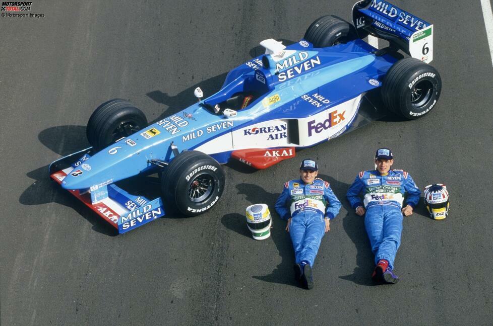 1998: Es geht abwärts für Benetton mit dem B198 und den Fahrern Giancarlo Fisichella und Alexander Wurz. Auch, weil sich Renault zurückzieht und die Motoren fortan von Mecachrome kommen. Benannt sind die Antriebe nach der Benetton-Tochter Playlife. Ergebnis: Nur zwei Podestplätze und WM-Rang fünf.