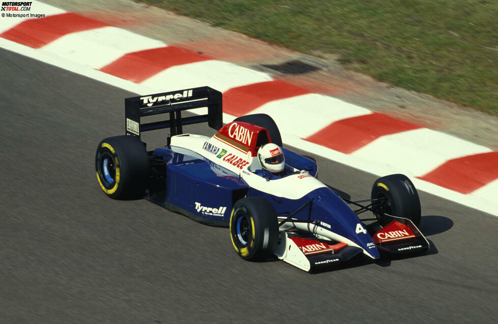 Tyrrell-Yamaha 021: Ukyo Katayama (Japan), Andrea de Cesaris (Italien)