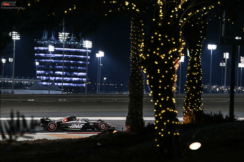 ... dahinter landet Hülkenberg in der Tageswertung für Haas und erlebt damit einen sehr ordentlichen Wiedereinstand in der Formel 1 nach drei Jahren Pause als Stammfahrer, denn er lässt unter anderem ...