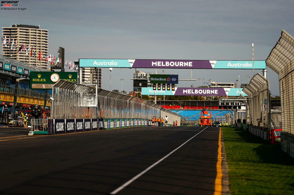 ... schon in zwei Wochen in Melbourne eine neue Chance, dann beim dritten Rennwochenende der Formel-1-Saison 2023 vom 31. März bis zum 2. April.
