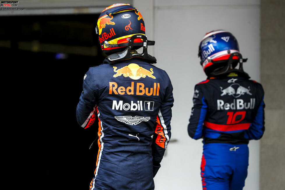 2019 - 2 Fahrerwechsel: Und auch 2019 beenden alle 20 gestarteten Piloten die Saison. Den einzigen (Doppel-)Wechsel gibt es bei Red Bull und Toro Rosso, wo Pierre Gasly und Alexander Albon die Plätze in der Sommerpause tauschen.