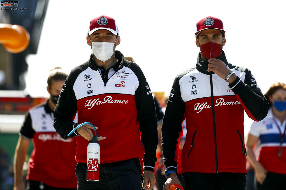 2021 - 1 Fahrerwechsel: Corona ist auch der Grund für den einzigen Fahrerwechsel in der Saison 2021. Weil Kimi Räikkönen positiv getestet wird, darf Ersatzfahrer Robert Kubica in Zandvoort und Monza für Alfa Romeo ran.