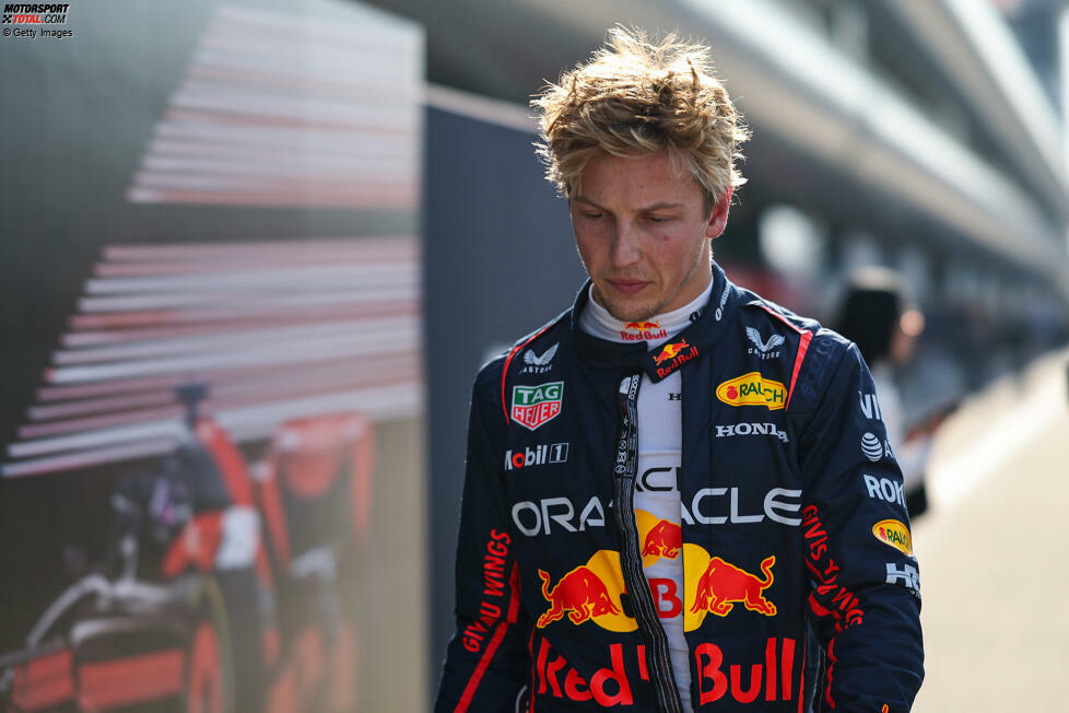 2025 - 3 Fahrerwechsel: Es gibt wieder einen Fahrertausch zwischen Red Bull und seinem Juniorteam. Nur zwei Rennen bekommt Liam Lawson beim A-Rennstall, bevor er degradiert wird. Statt ihm darf es Yuki Tsunoda versuchen. Alpine wechselt nach sechs Rennwochenden: Franco Colapinto statt Jack Doohan.