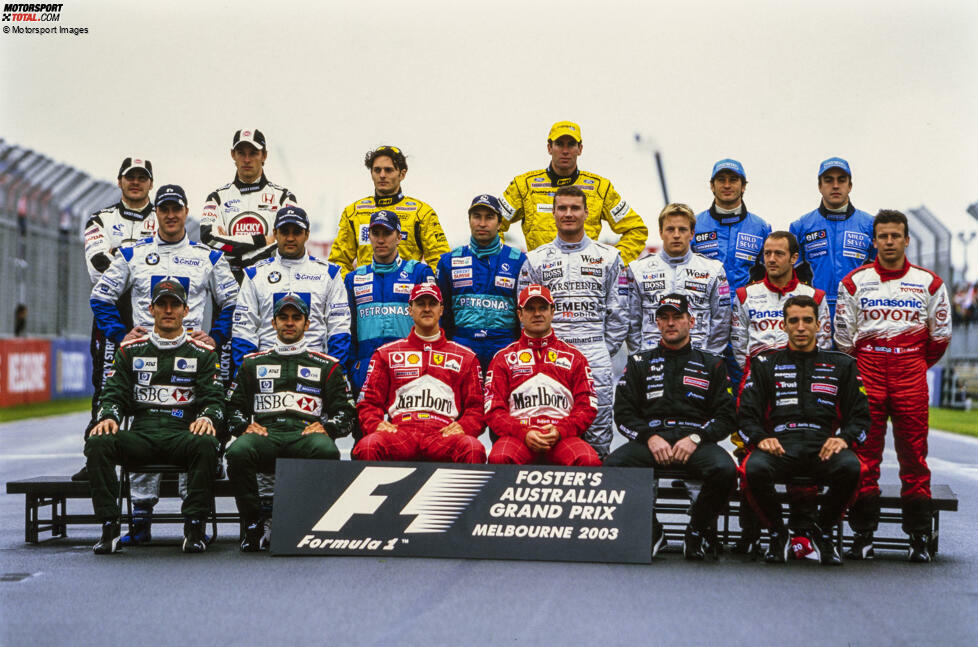 2003 - Vorne: M. Webber, A. Pizzonia, M. Schumacher, R. Barrichello, J. Verstappen, J. Wilson; Mitte: R. Schumacher, J. P. Montoya, N. Heidfeld, H. Frentzen, D. Coulthard, K. Räikkönen, C. da Matta, O. Panis; Hinten: J. Villeneuve, J. Button, G. Fisichella, R. Firman, J. Trulli, F. Alonso.