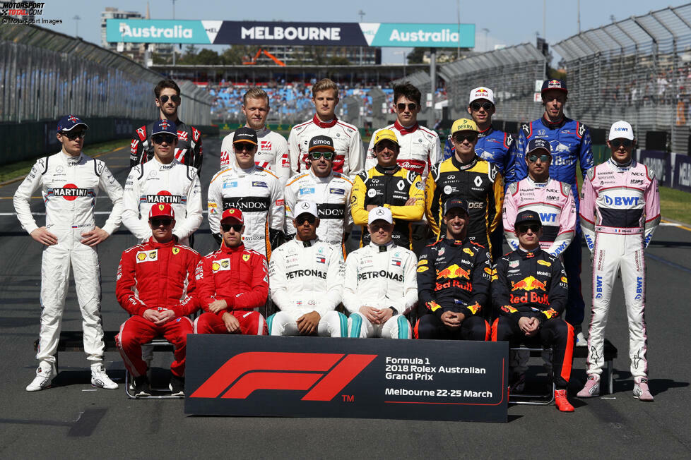 2018 - Vorne: K. Räikkönen, S. Vettel, L. Hamilton, V. Bottas, D. Ricciardo, M. Verstappen; Mitte: S. Sirotkin, L. Stroll, S. Vandoorne, F. Alonso, C. Sainz Jr, N. Hülkenberg, S. Perez, E. Ocon; Hinten: R. Grosjean, K. Magnussen, M. Ericsson, C. Leclerc, P. Gasly, B. Hartley.